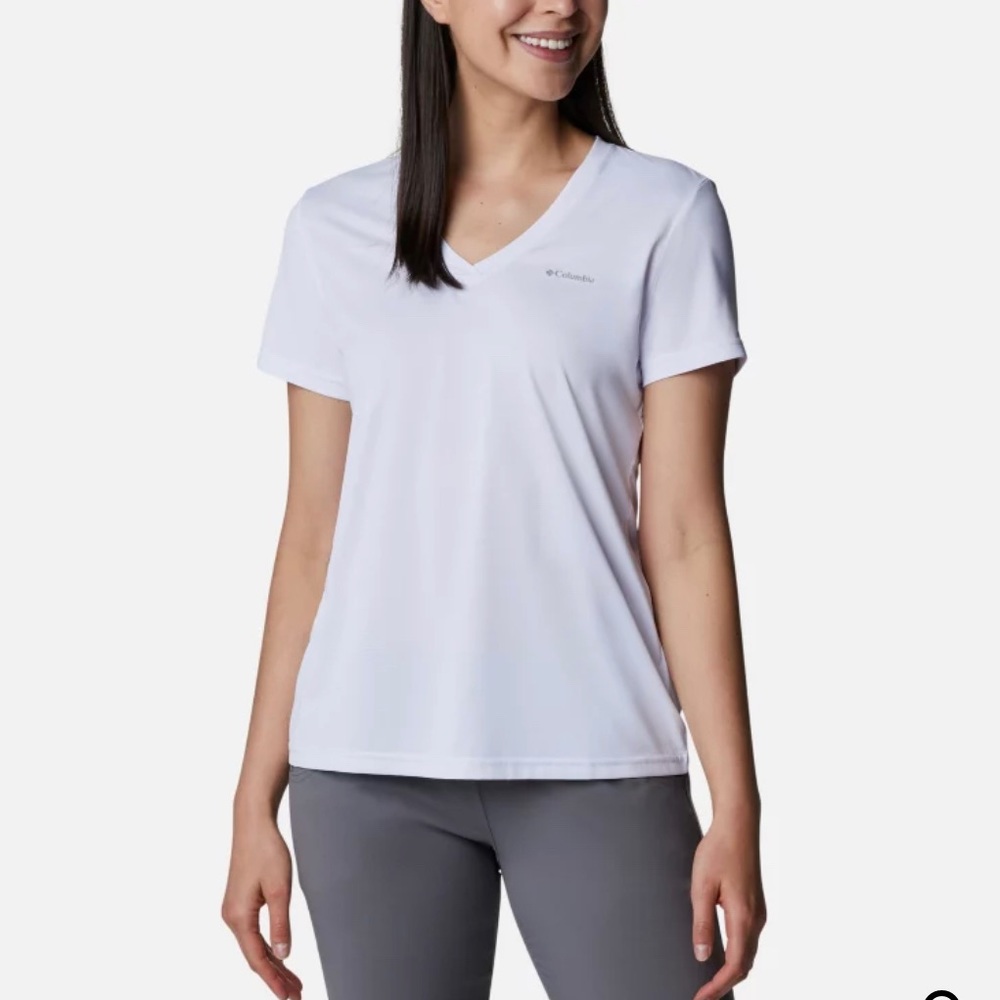 Columbia Women's Columbia Hike™ Short Sleeve V-Neck Shirt - Blue